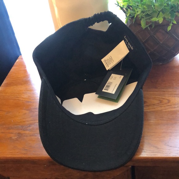 Kate Spade Slick Poker Gambling Las Vegas Baseball Cap Elastic Back Black NWT - Picture 7 of 8